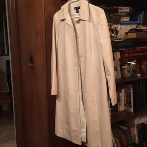Ann Taylor light weight Fall/Spring Coat